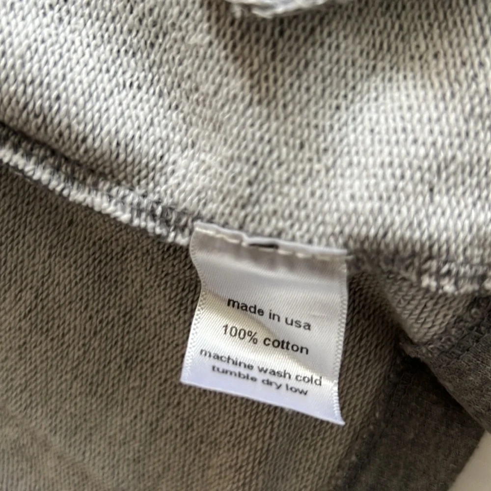 Boy + Girl Made in Los Angeles, Zip-Up Hoodie. Gray. Size 4T. PERFECT CONDITION. - Picture 6 of 6